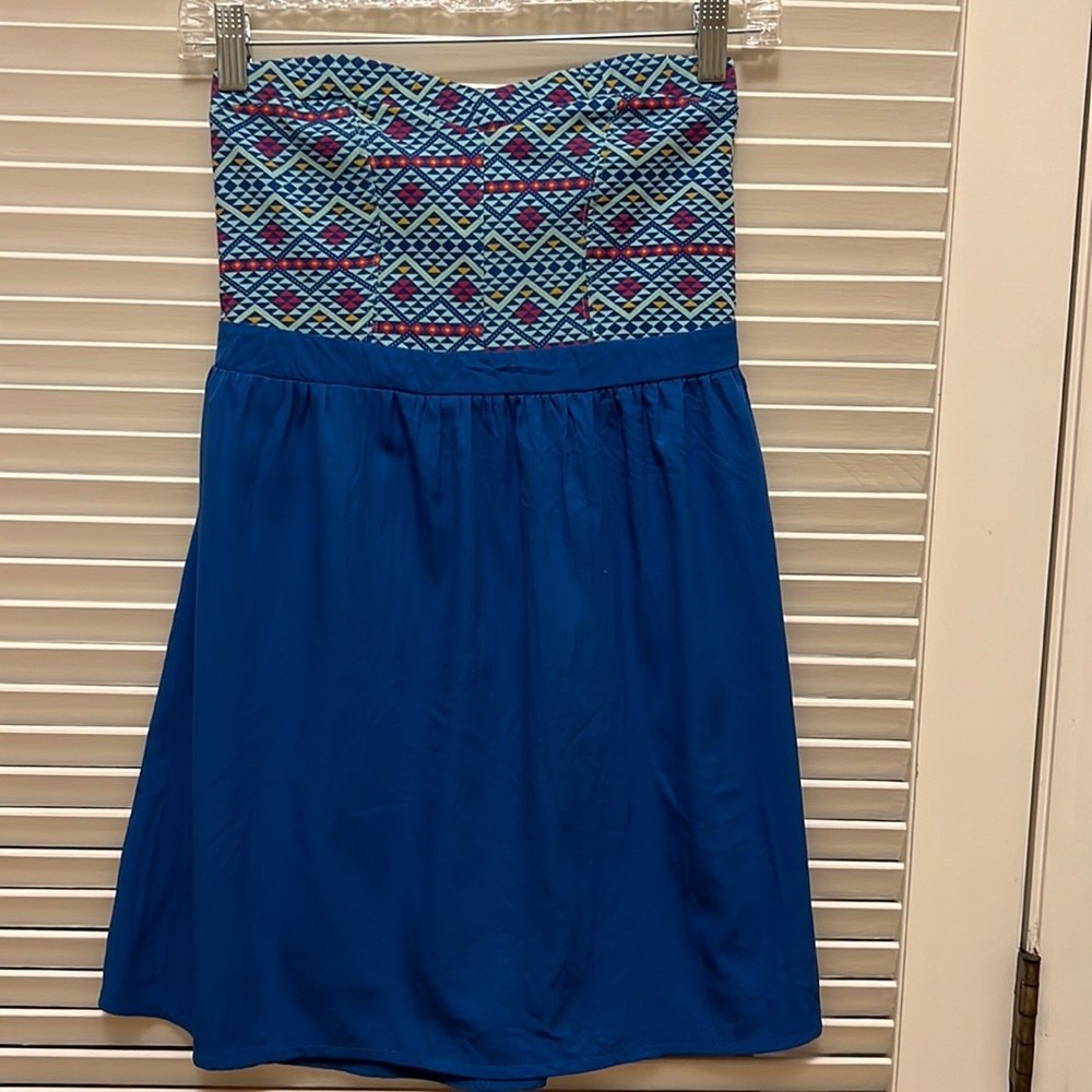 198. O’Neill Strapless Top with Sweetheart Neck in Blue, Size Medium